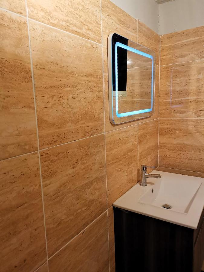 Le Diamant Charmante Villa Pour La Famille Ou Entre Amis Spa Et Piscine Exterior photo